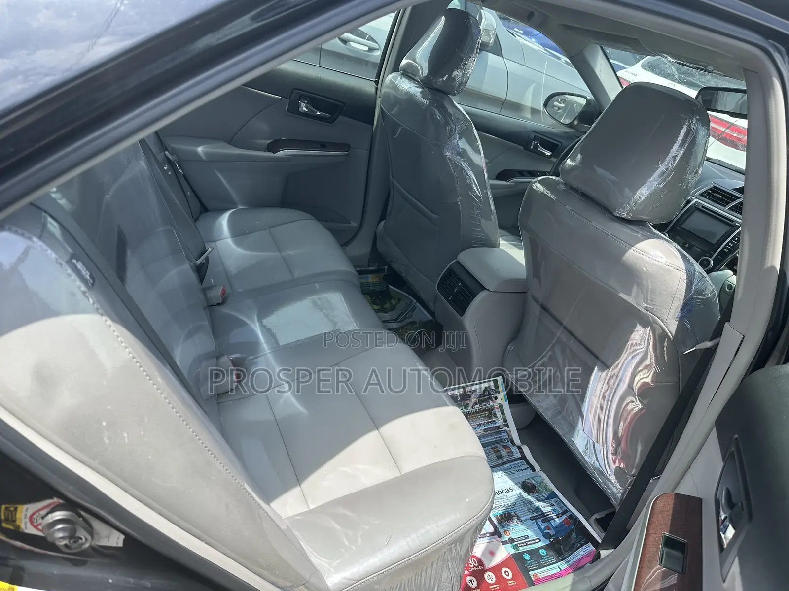 Toyota Camry XLE V6 4dr Sedan (3.5L 6cyl 6A) 2012 Black