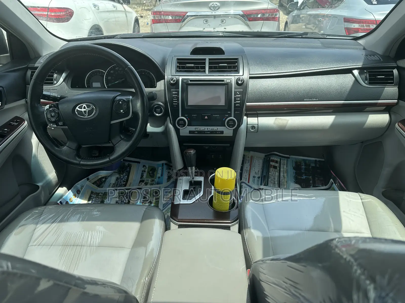 Toyota Camry XLE V6 4dr Sedan (3.5L 6cyl 6A) 2012 Black