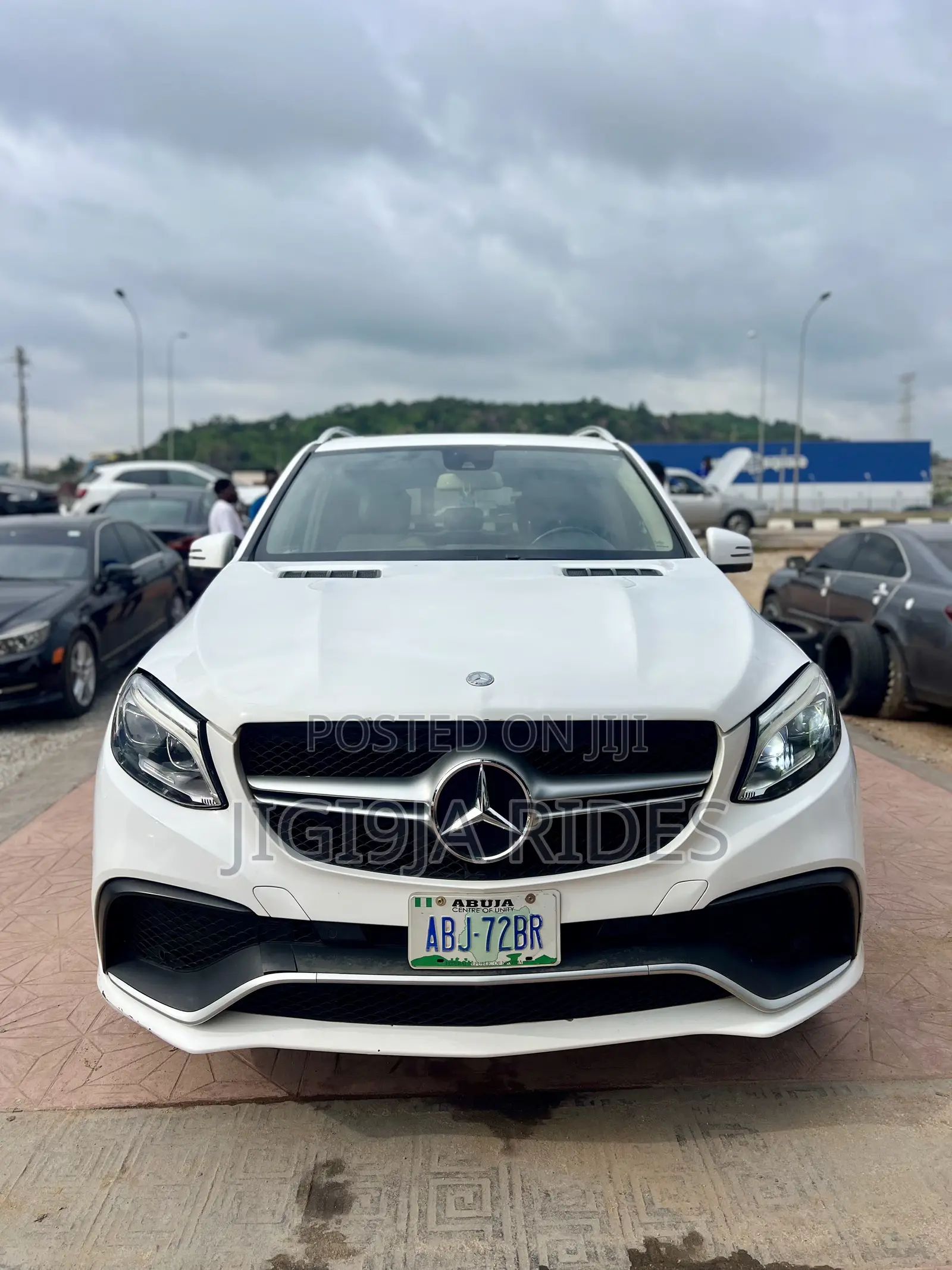 Mercedes-Benz M Class ML350 4MATIC 4dr SUV AWD (3.5L 6cyl 7A) 2014