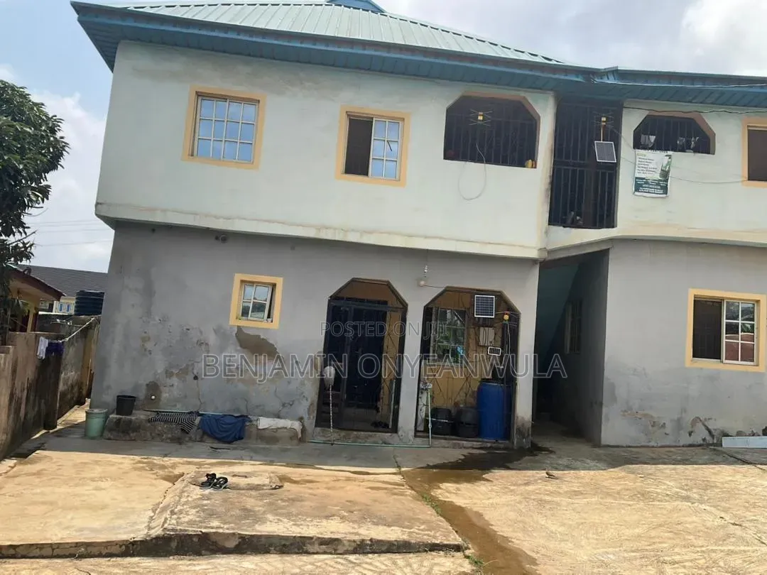 8bdrm Block of Flats in Makogi, Obafemi-Owode for rent