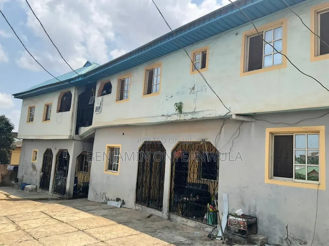 8bdrm Block of Flats in Makogi, Obafemi-Owode for rent