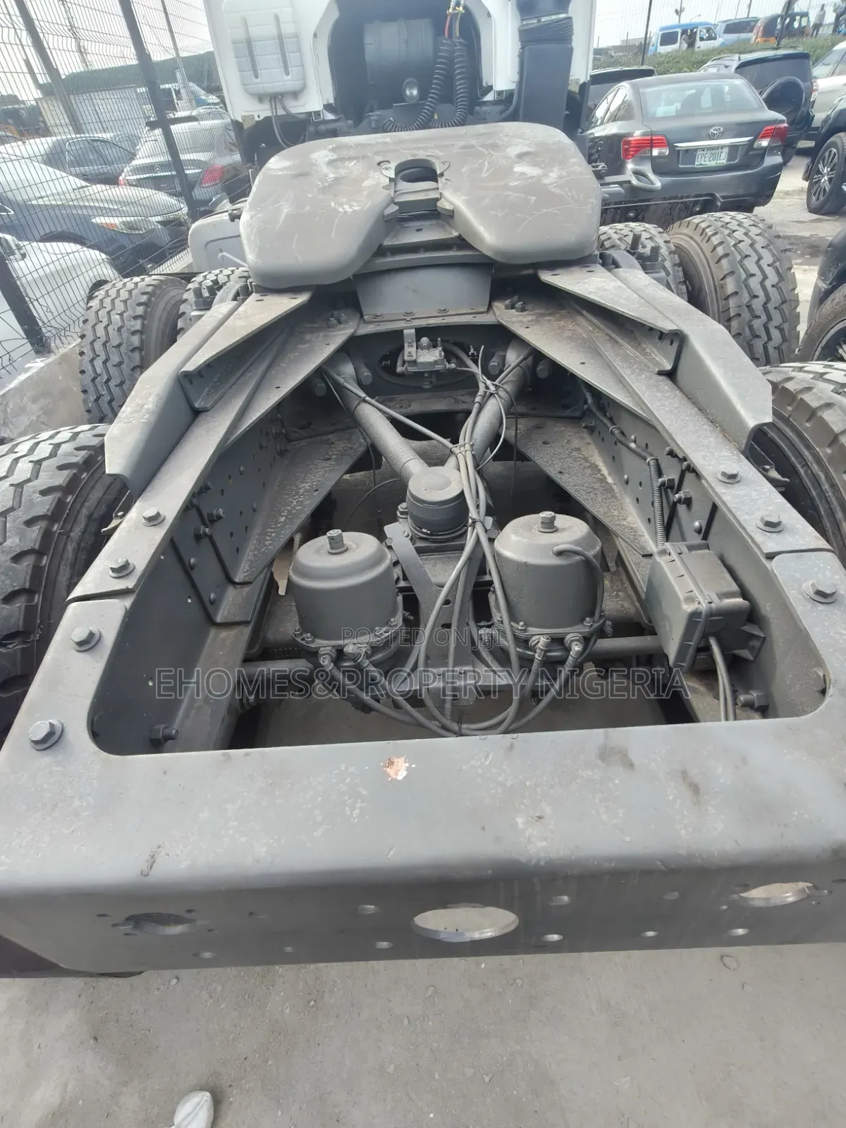 HOWO SINOTRUK 371 —For Sale