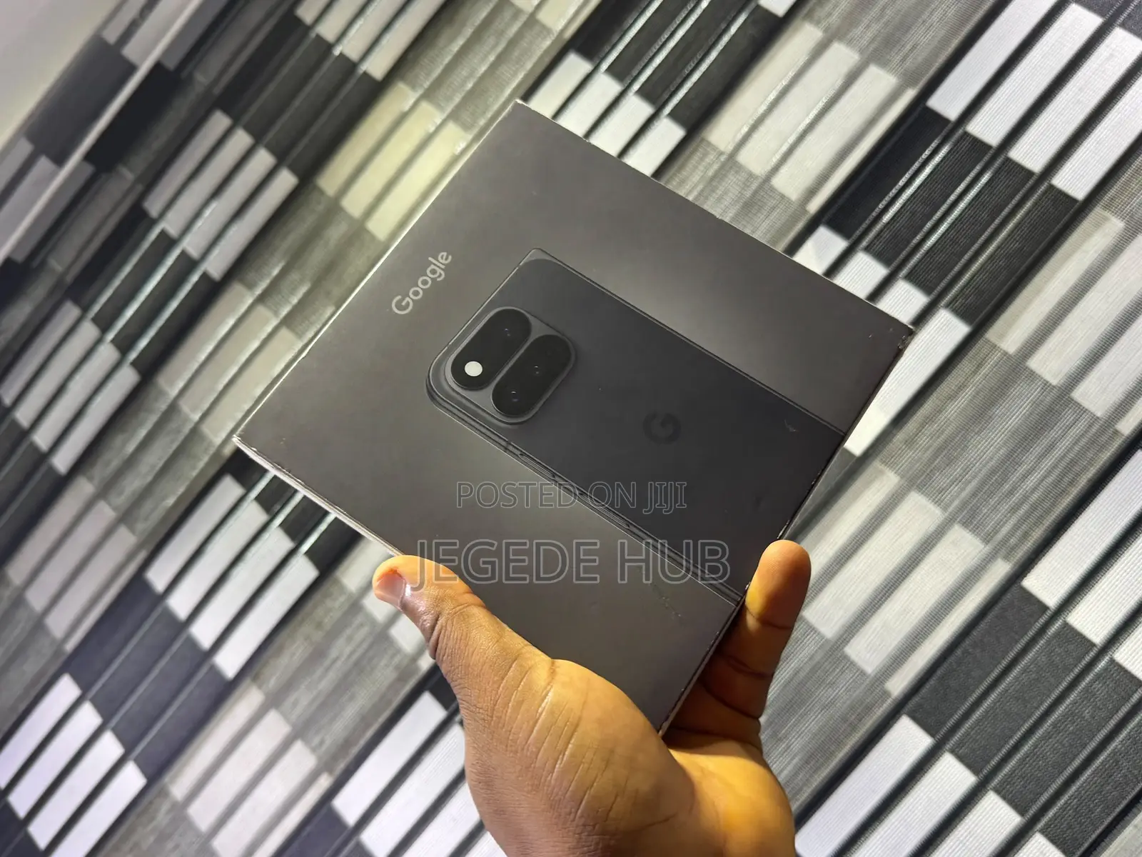 New Google Pixel 11 Pro Fold 1 TB Graphite
