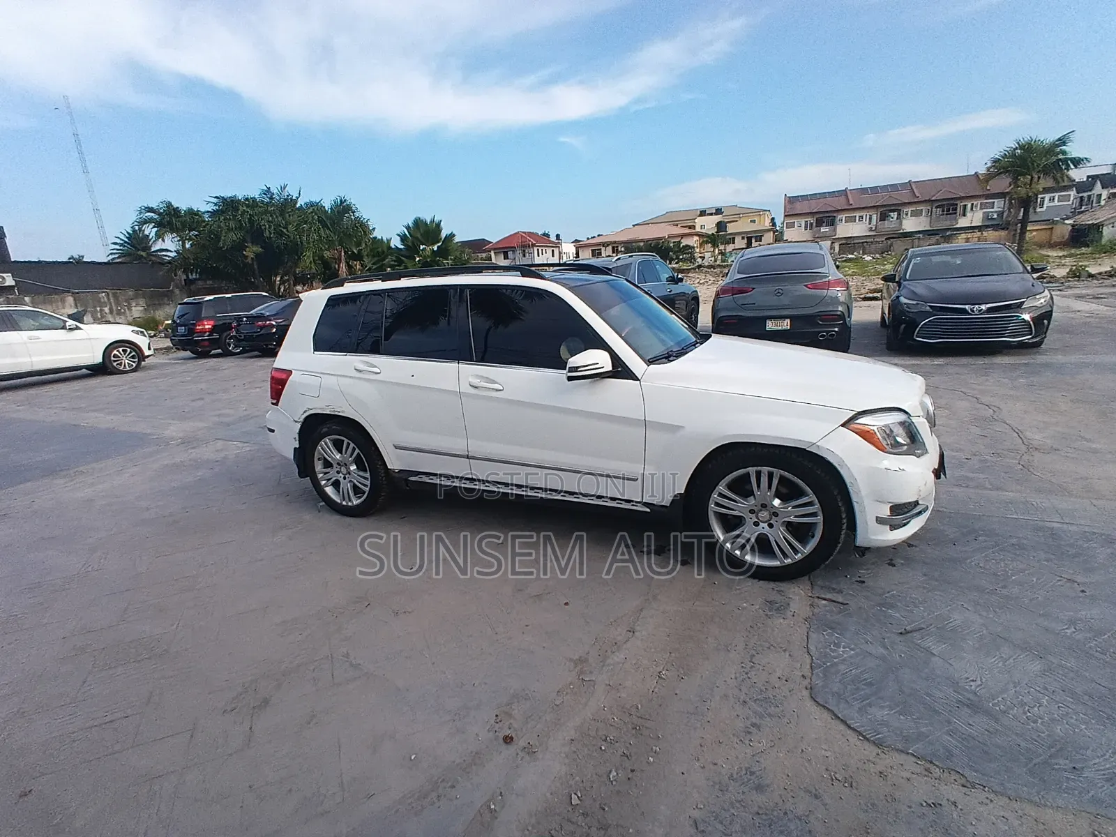 Mercedes-Benz GLK-Class 350 4MATIC 2013 White