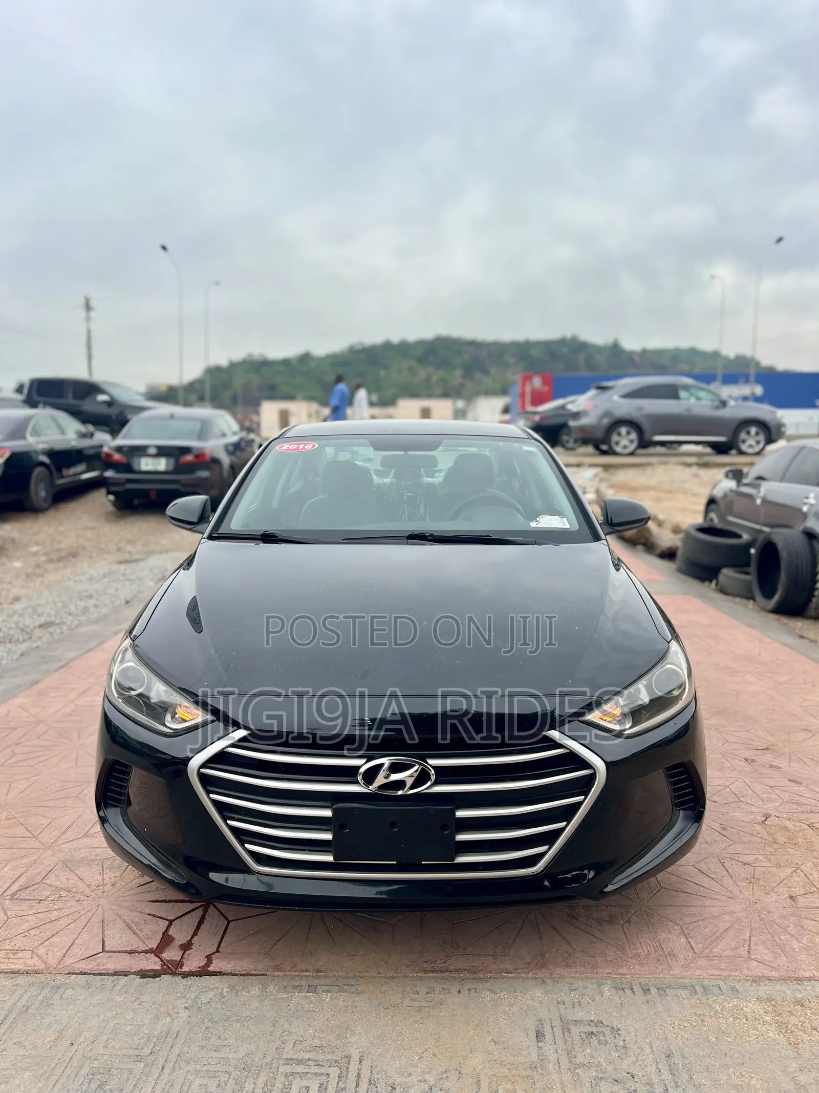 Hyundai Elantra 2016 Black