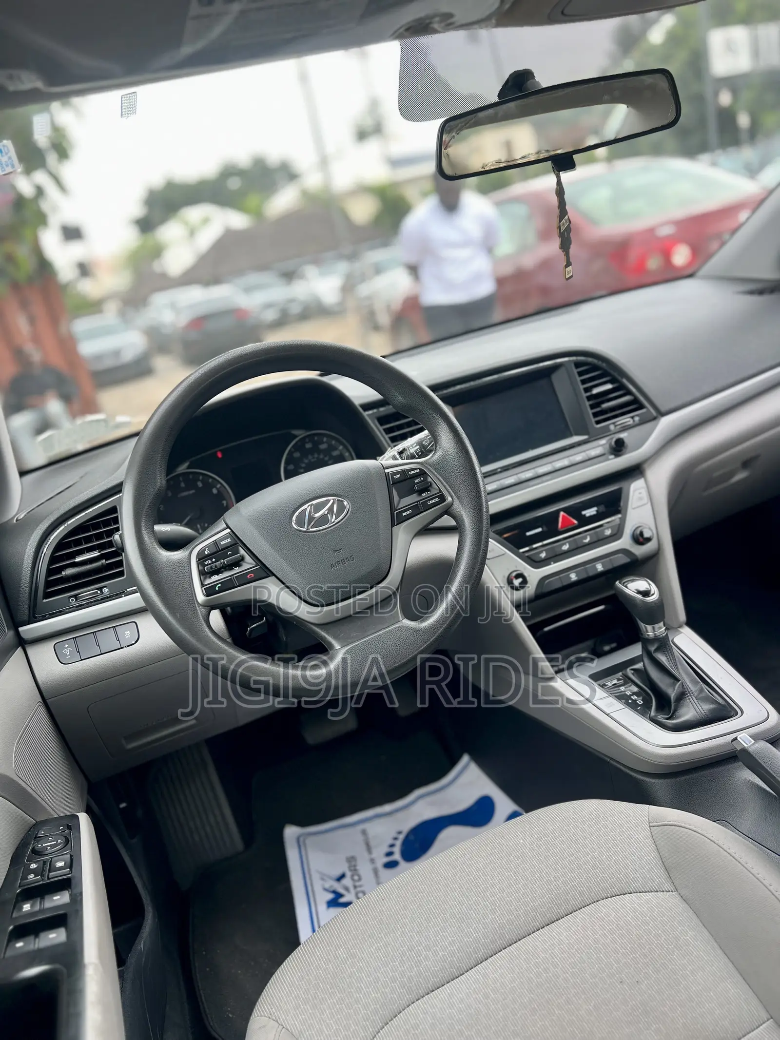 Hyundai Elantra 2016 Black