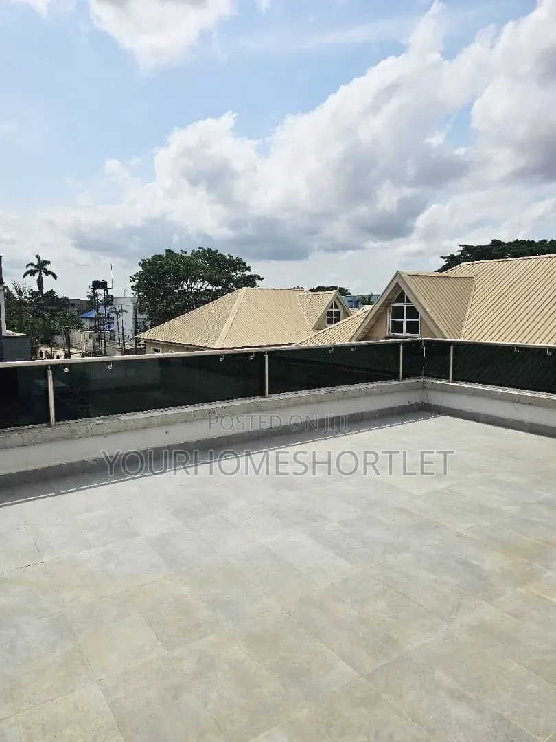 6bdrm Mansion in Ikeja GRA for sale
