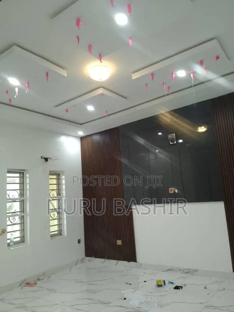 4bdrm Duplex in Opposite Taska, Akala Express for rent