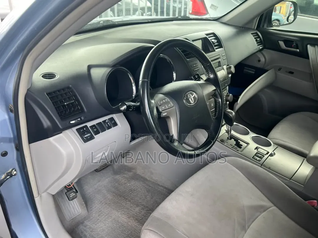 Toyota Highlander 2009 Blue