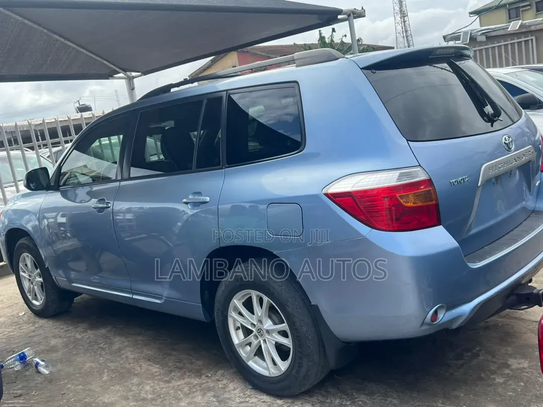 Toyota Highlander 2009 Blue
