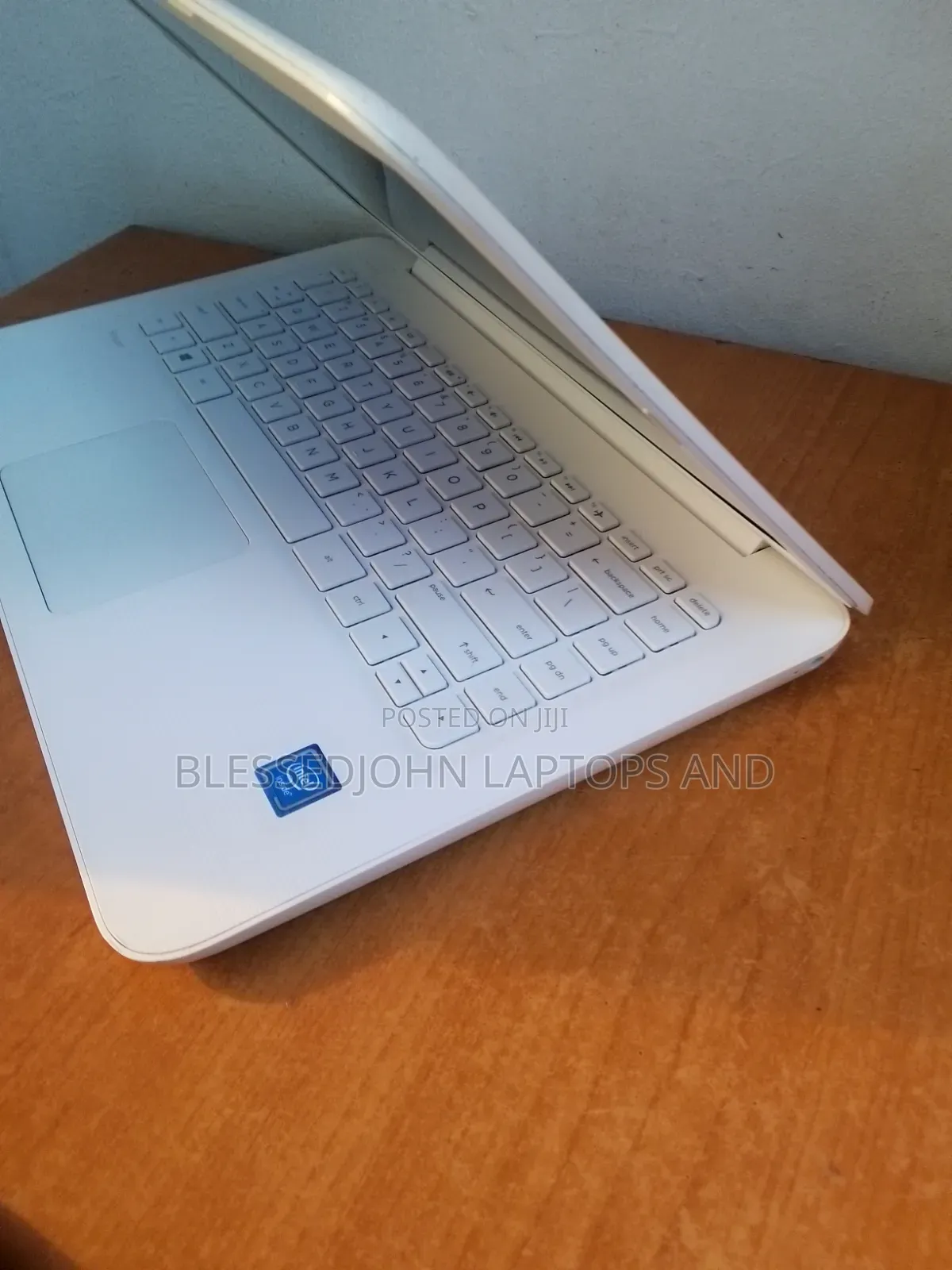 Laptop HP 14S 4GB Intel Celeron SSD 32GB