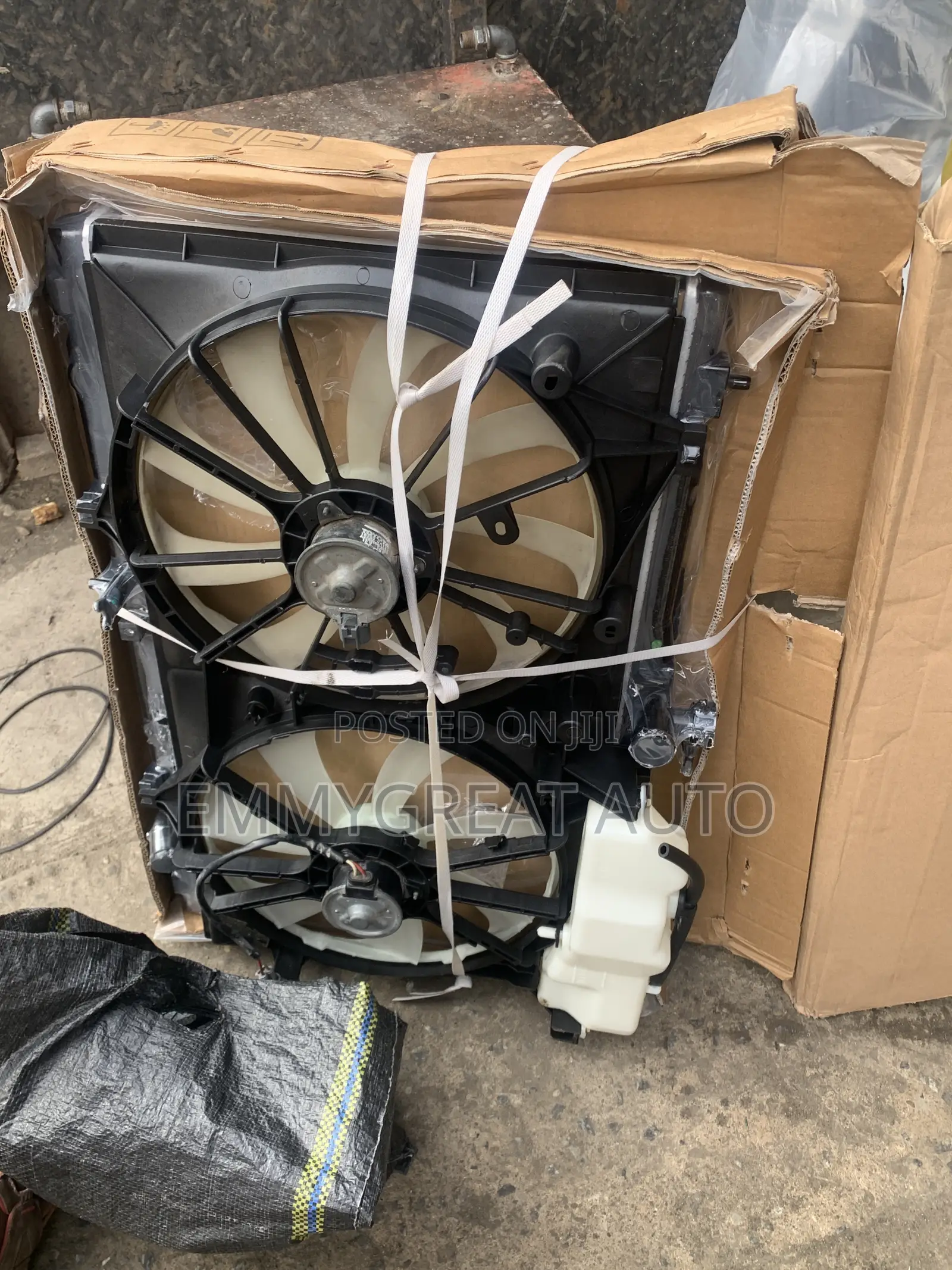 Complete Radiator for Camry 2010 Brand New