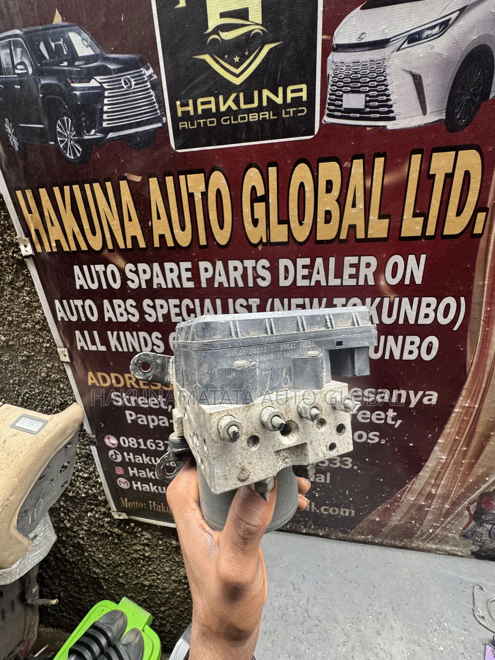 Toyota Tacoma 2013–2014 ABS Hydraulic Pump