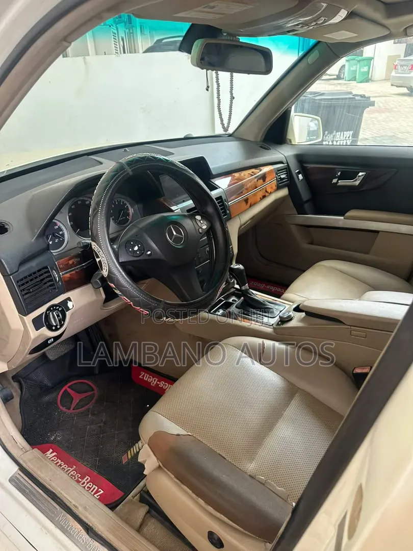 Mercedes-Benz GLK-Class 2011 White