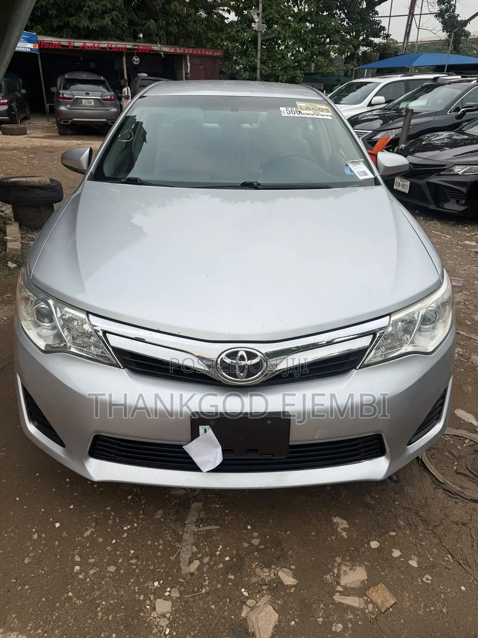 Toyota Camry LE 4dr Sedan (2.5L 4cyl 6A) 2013 Silver