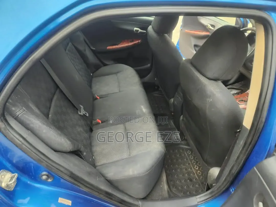 Toyota Corolla 2009 Blue