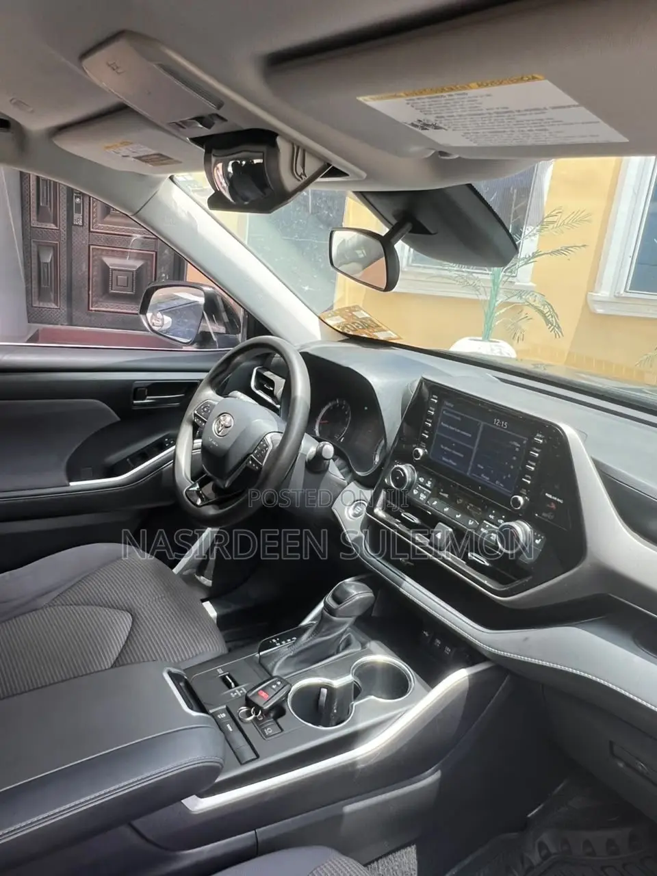 Toyota Highlander LE 2021 Black