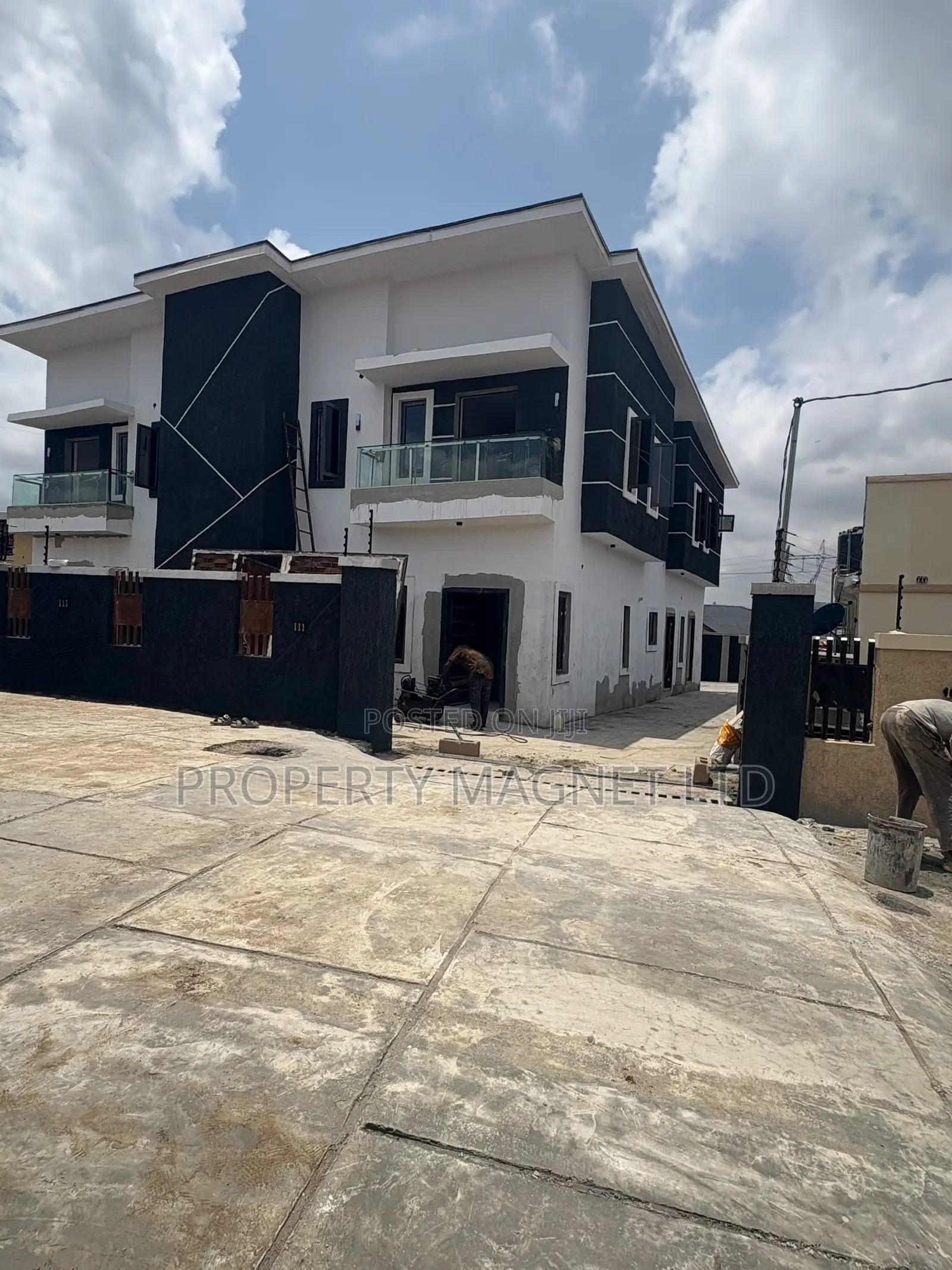 Furnished 5bdrm Duplex in Owerri for sale