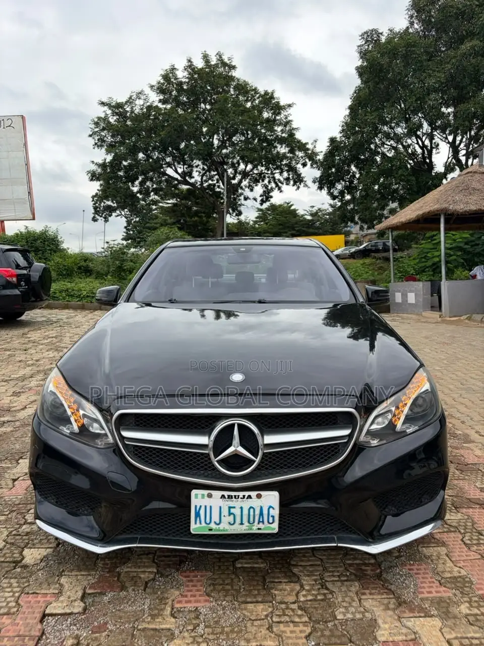 Mercedes-Benz E350 Base 4Matic Sedan AWD (3.5L 6cyl 7A) 2011 Black
