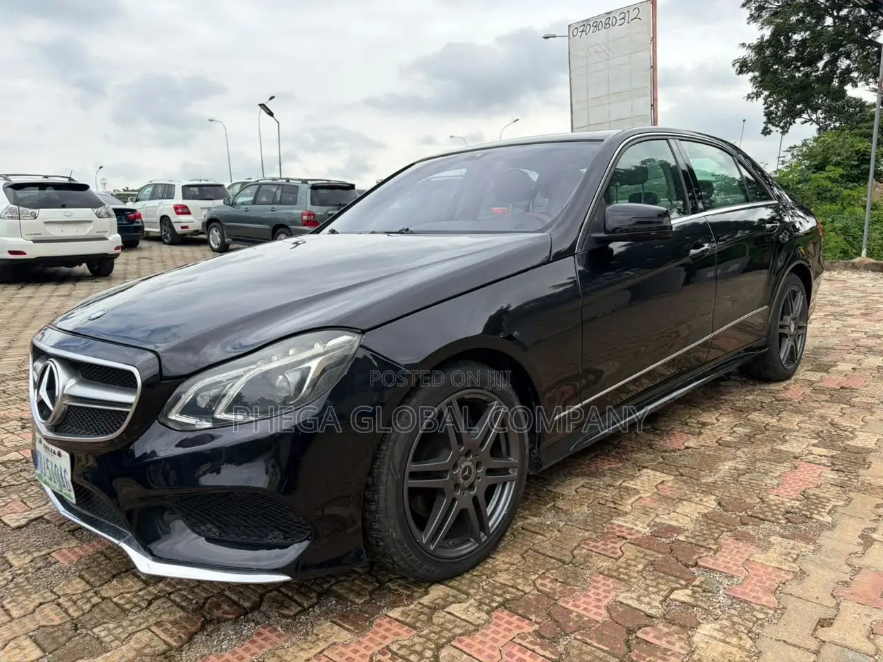 Mercedes-Benz E350 Base 4Matic Sedan AWD (3.5L 6cyl 7A) 2011 Black