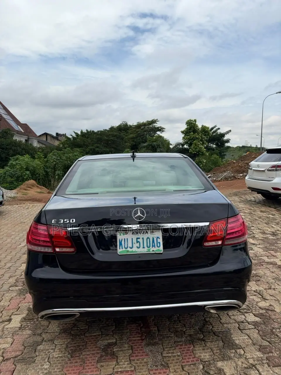 Mercedes-Benz E350 Base 4Matic Sedan AWD (3.5L 6cyl 7A) 2011 Black