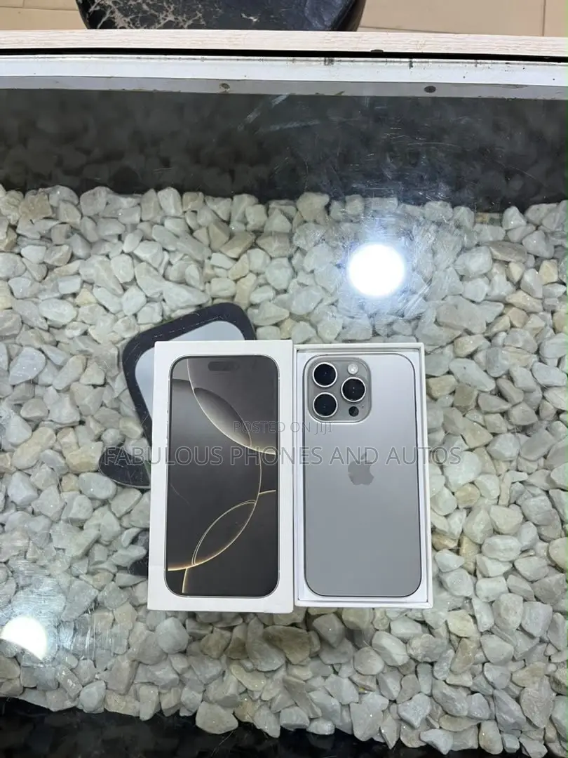 Apple iPhone 16 Pro 128 GB Silver