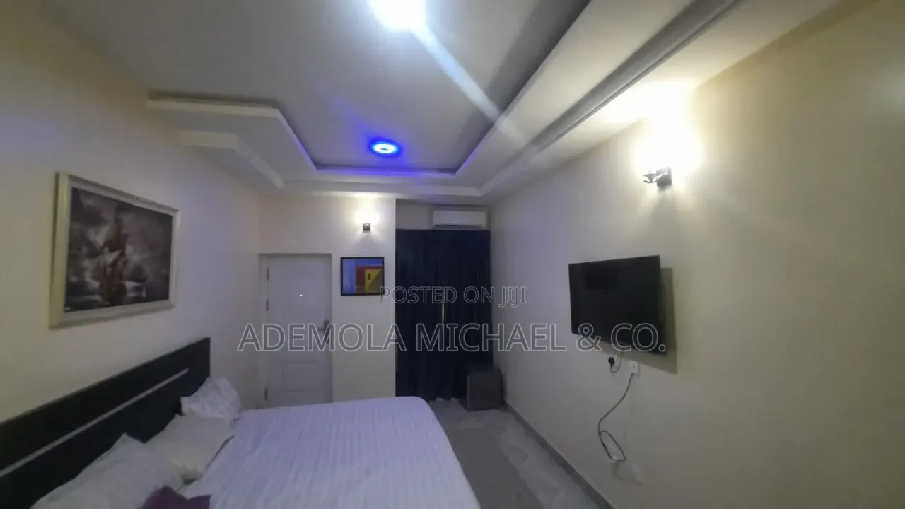 Furnished 2bdrm Apartment in Paradise Estate, Life Camp for sale