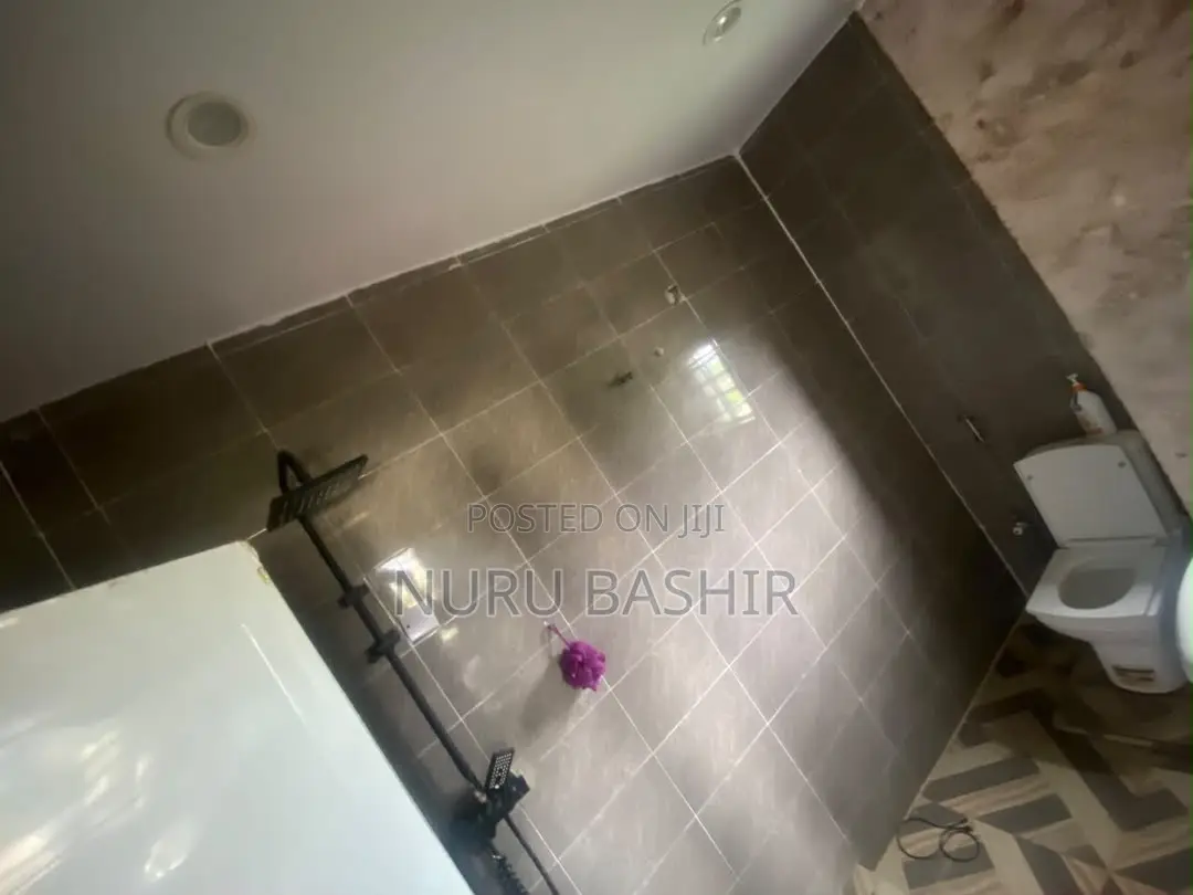 4bdrm Duplex in Success Estate, Akala Express for rent