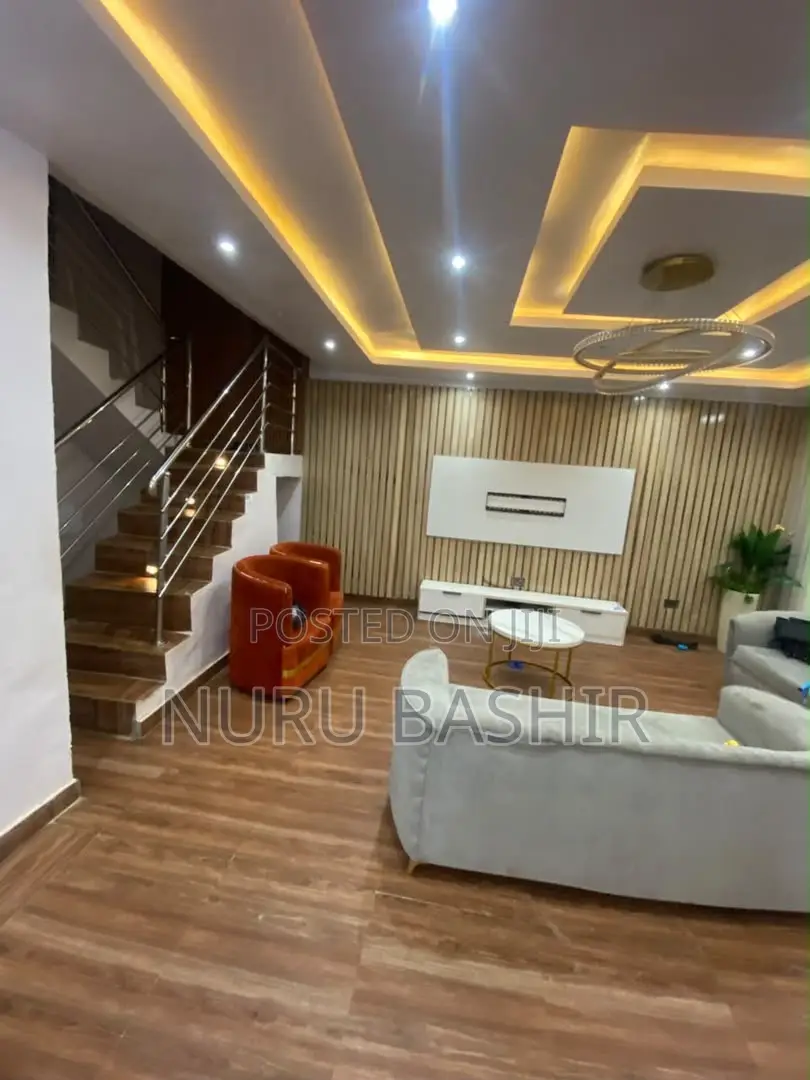 4bdrm Duplex in Success Estate, Akala Express for rent