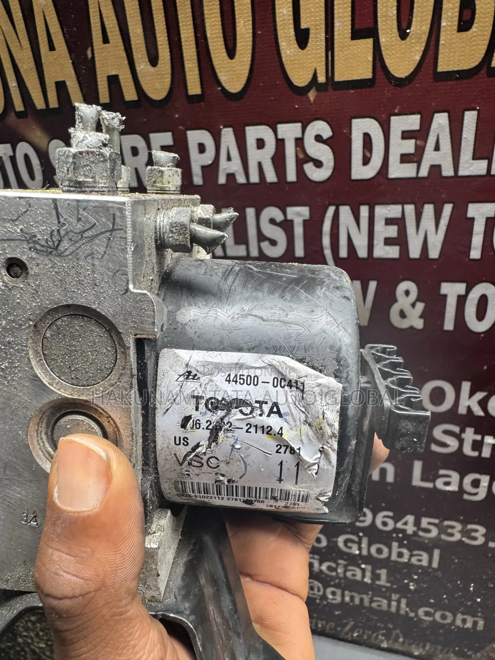 Toyota Tundra 2010–2011 Original ABS Unit