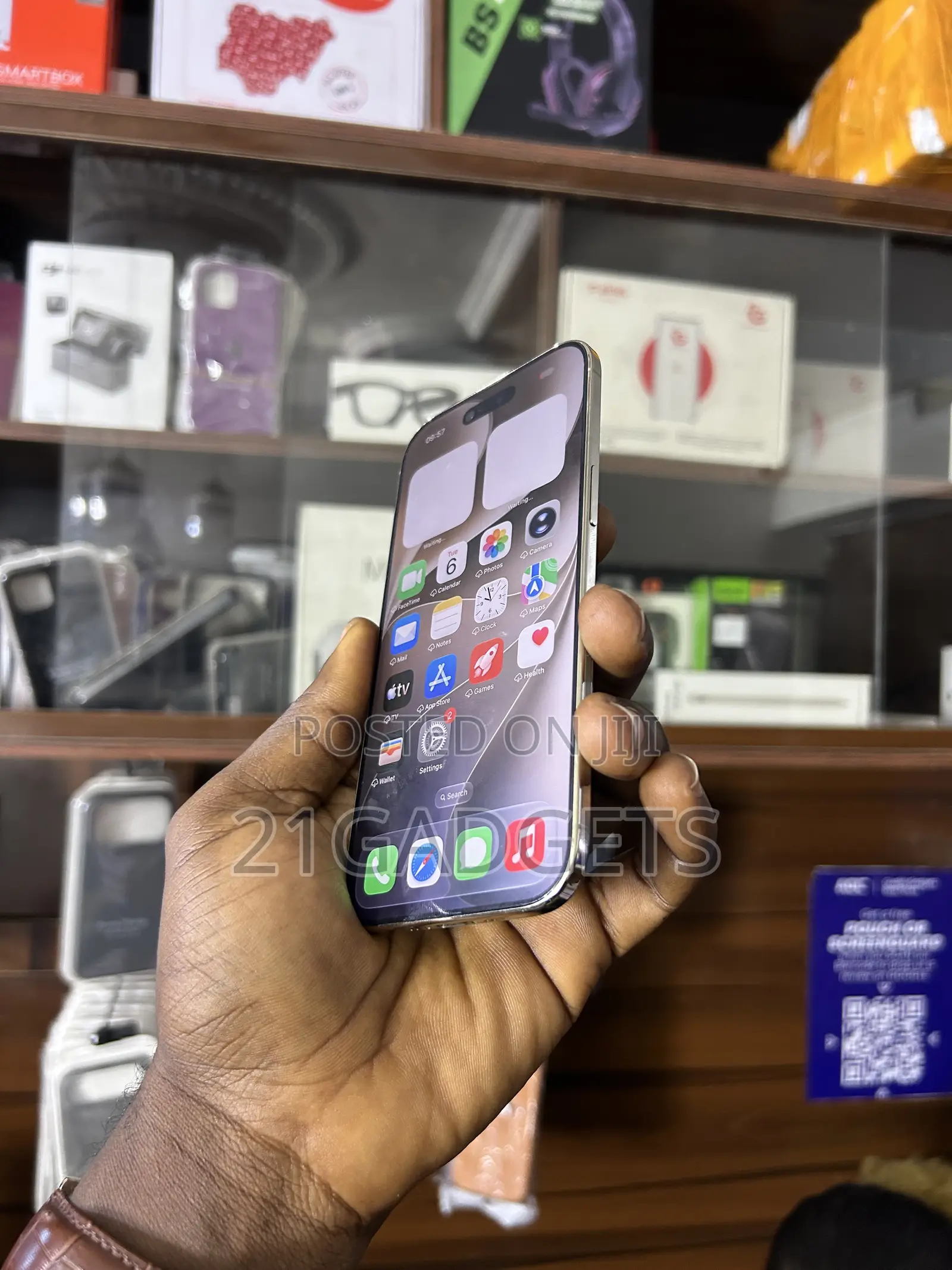 Apple iPhone Air 256 GB Gold