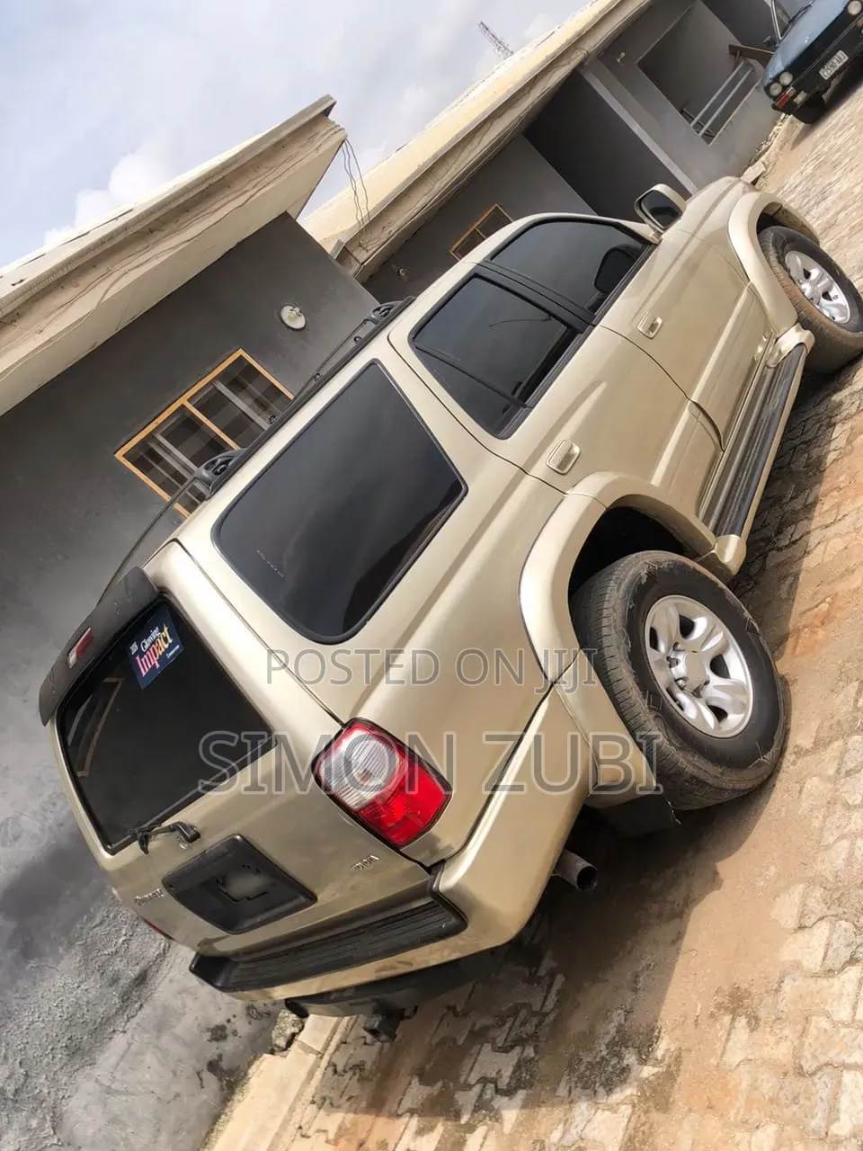 Toyota 4-Runner 2002 Gold