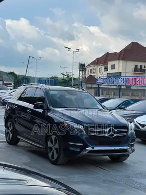 Mercedes-Benz GLE-Class GLE 350 2017 Blue