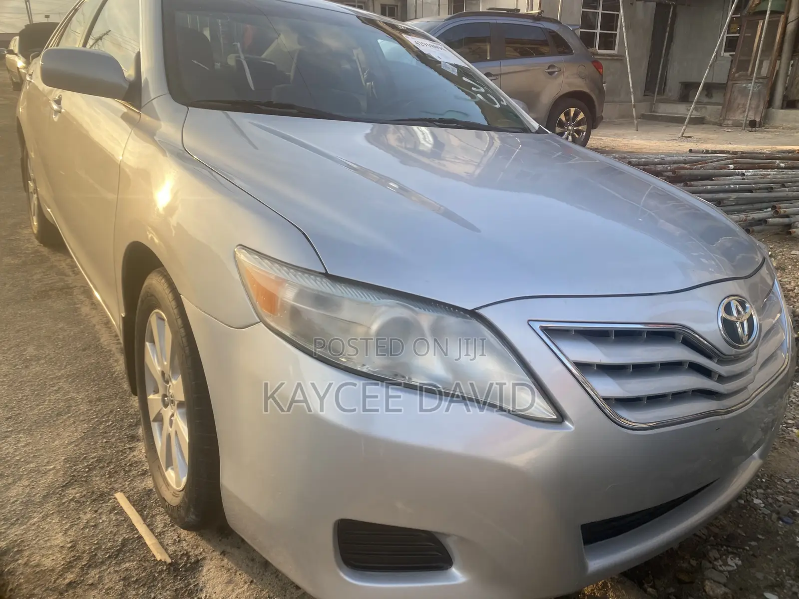 Toyota Camry LE 4dr Sedan (2.5L 4cyl 6A) 2011 Silver