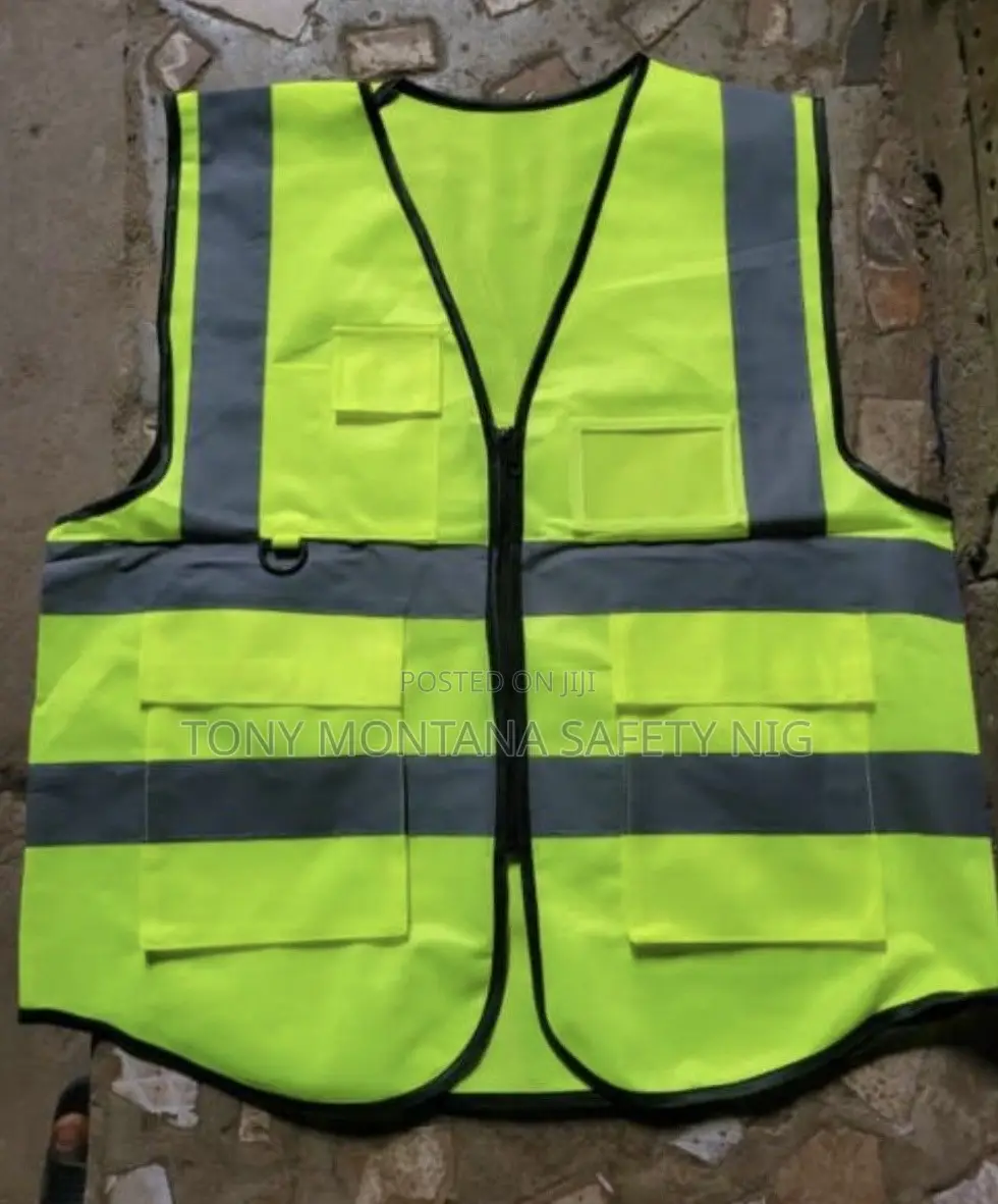 Executive Reflective Safety Vest With Zipper and Pockets