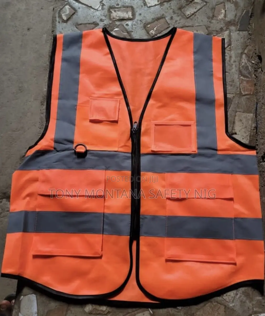 Executive Reflective Safety Vest With Zipper and Pockets