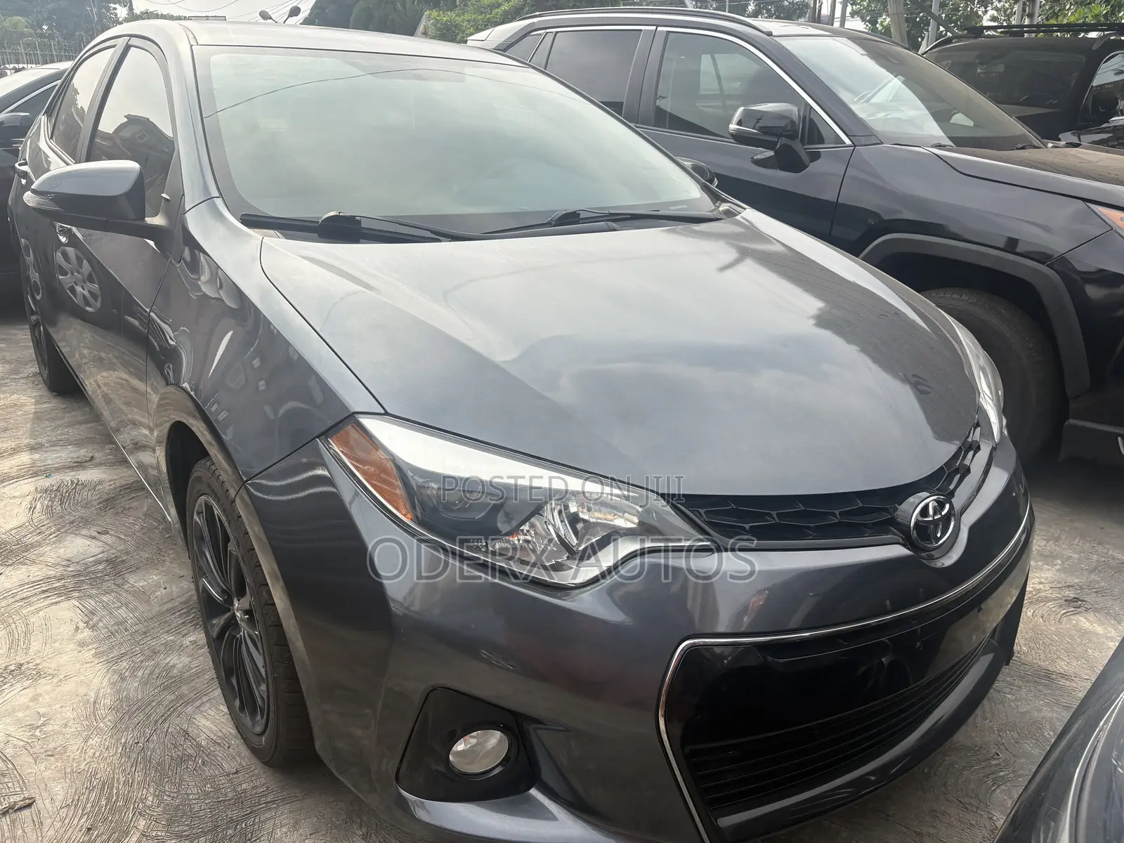 Toyota Corolla S Plus 4dr Sedan (1.8L 4cyl 6M) 2015 Gray