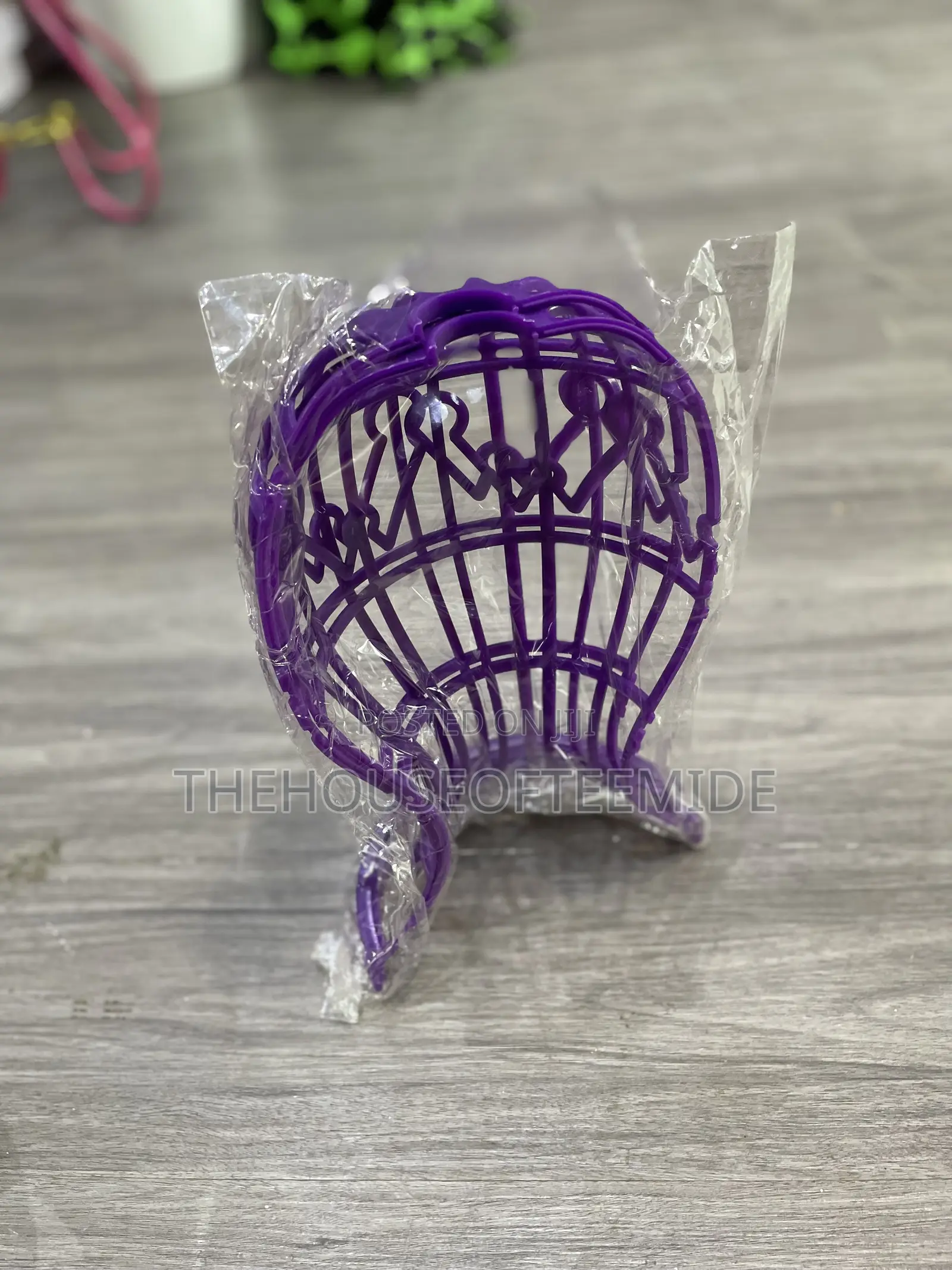 Wig Plastic Hanger for Women