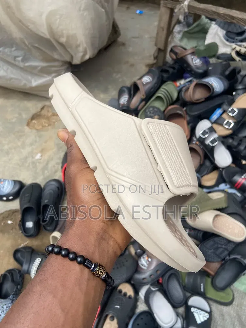 Sturdy Casual Slippers – Original Quality | Pay on Delivery Lagos