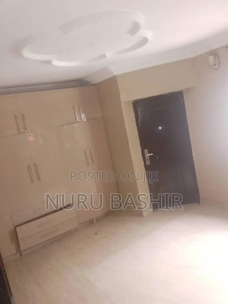 4bdrm Duplex in Akoto Estate, Akala Express for rent