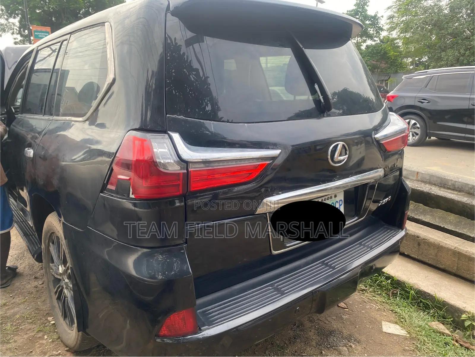 Lexus LX 570 AWD 2013 Black