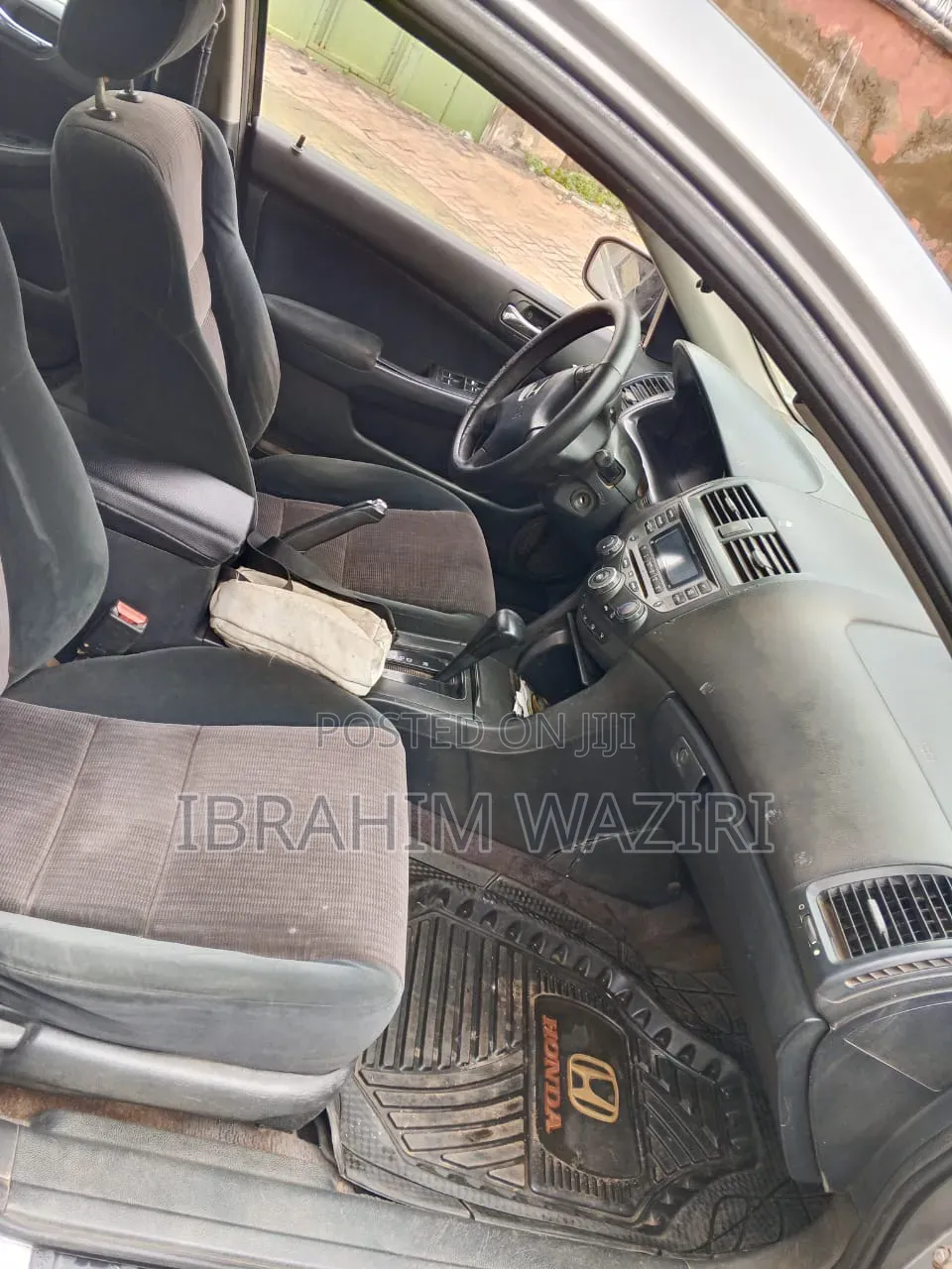 Honda Accord 2004 Silver