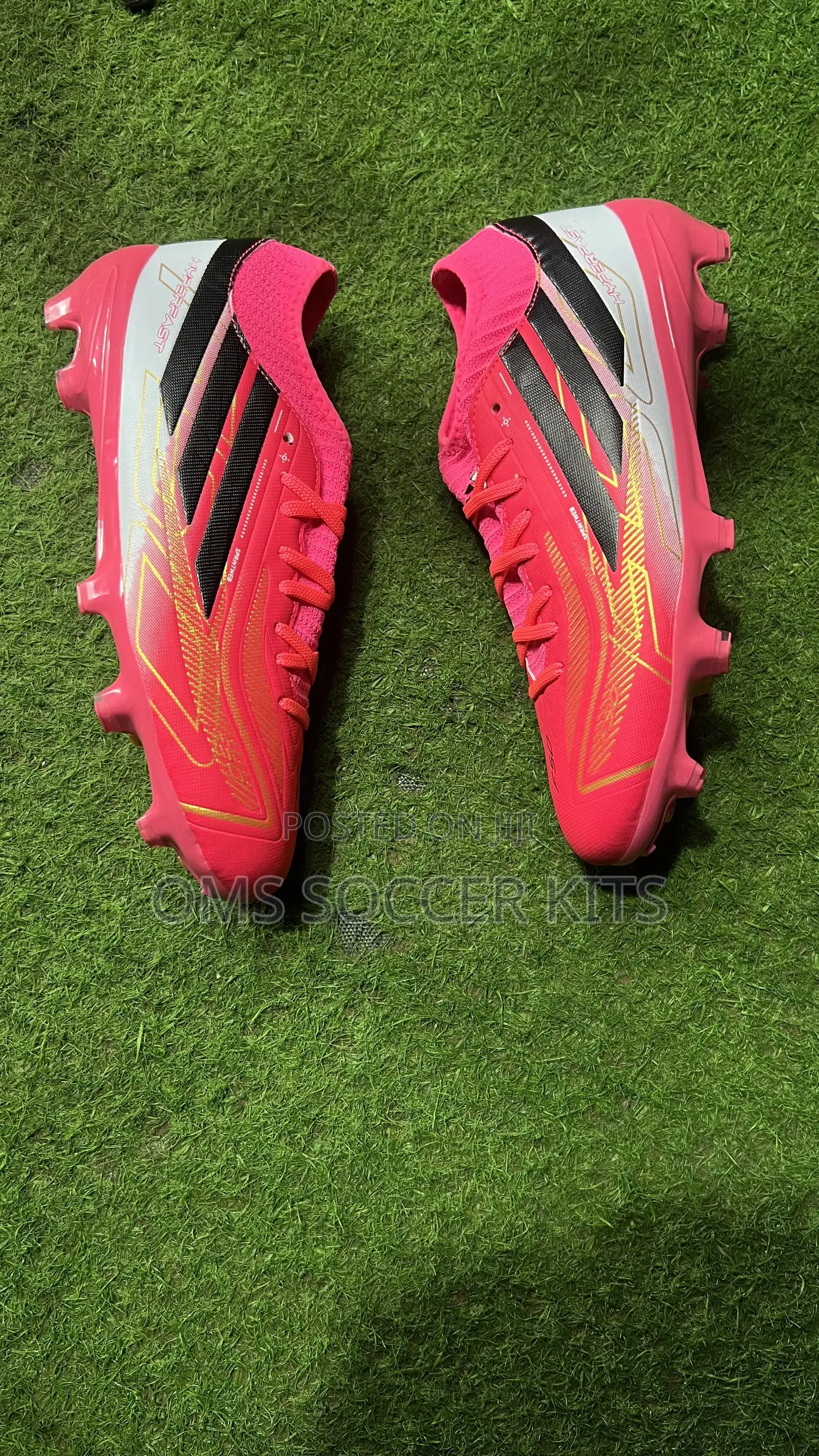 Adidas Hyperfast Football Boot (42)