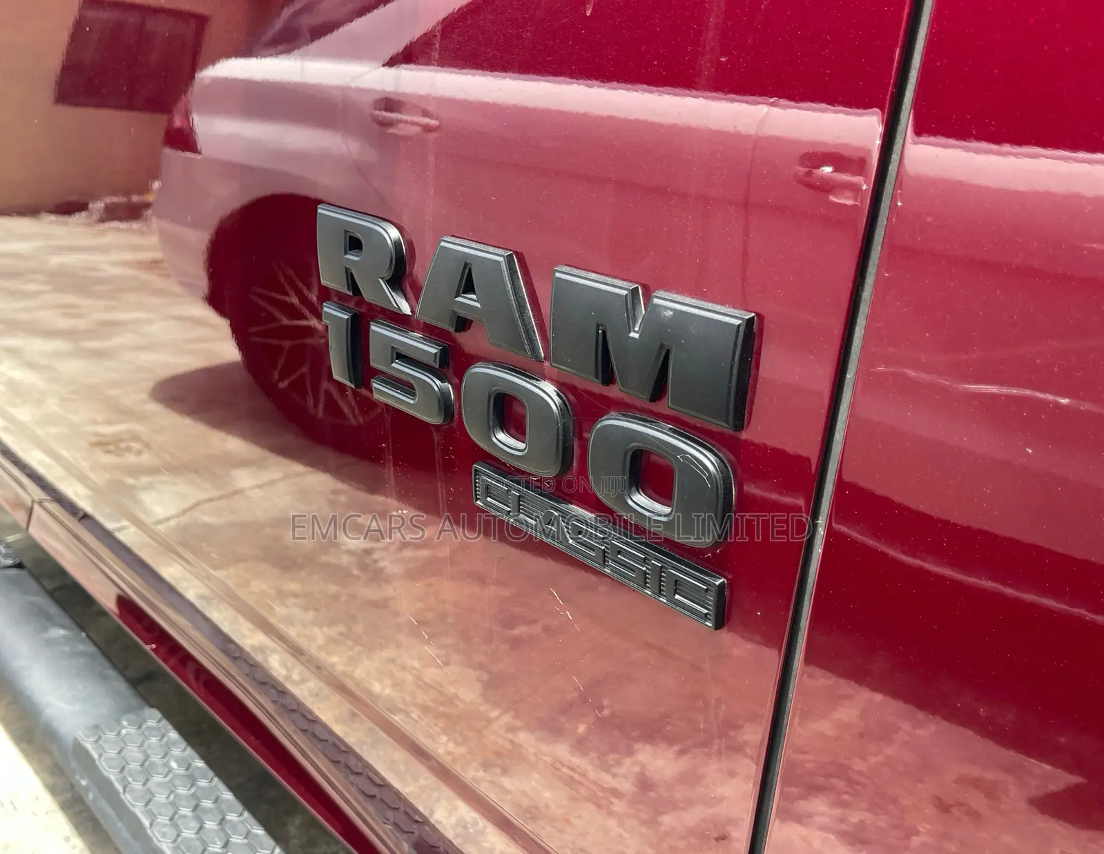 RAM 1500 Classic SLT Fleet Regular Cab 4WD LB 2023 Red