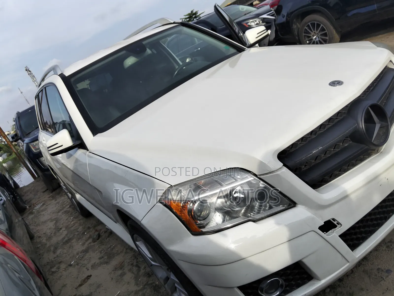 Mercedes-Benz GLK-Class 350 4MATIC 2010 White
