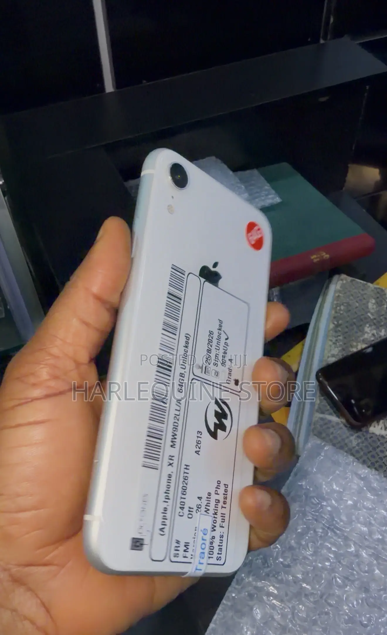 Apple iPhone XR 64 GB White