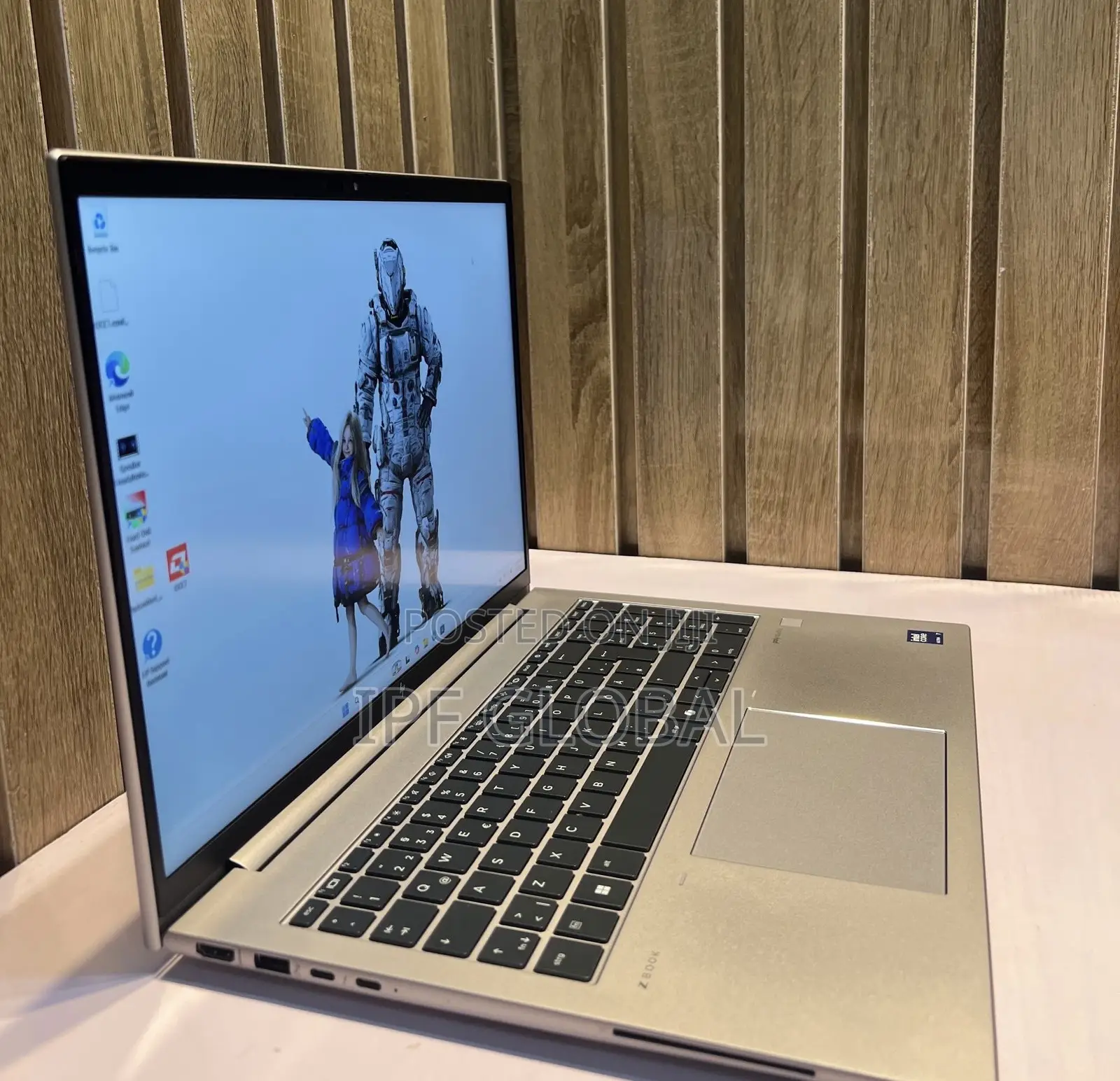 Laptop HP ZBook Firefly 16 G10 32GB Intel Core Ultra 7 SSD 512GB