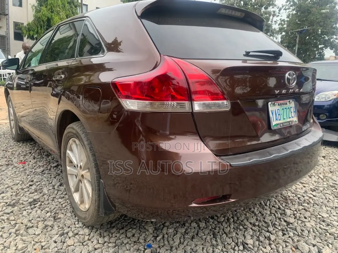 Toyota Venza Limited 2011 Brown