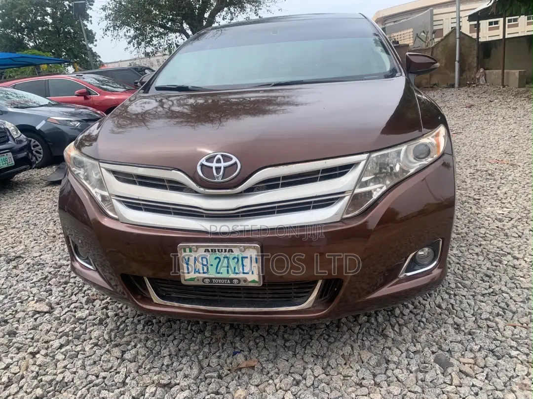Toyota Venza Limited 2011 Brown