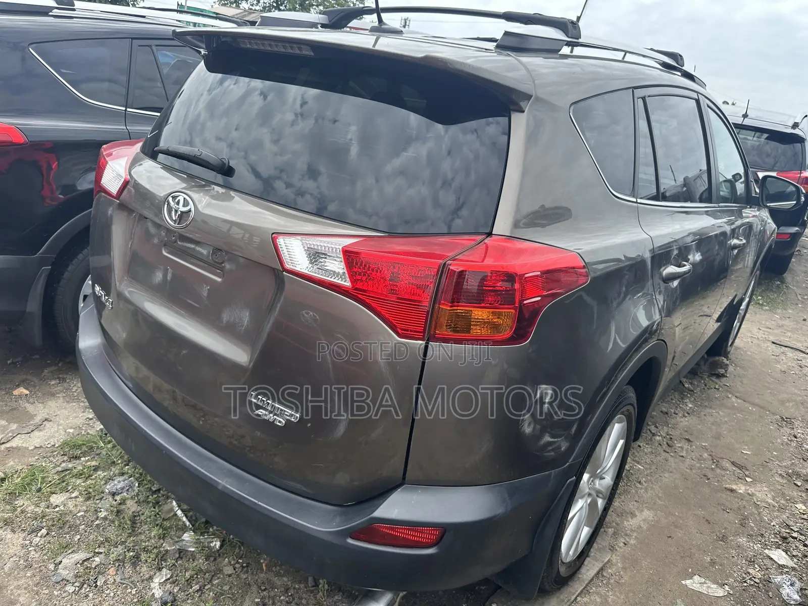 Toyota RAV4 2015 Gray